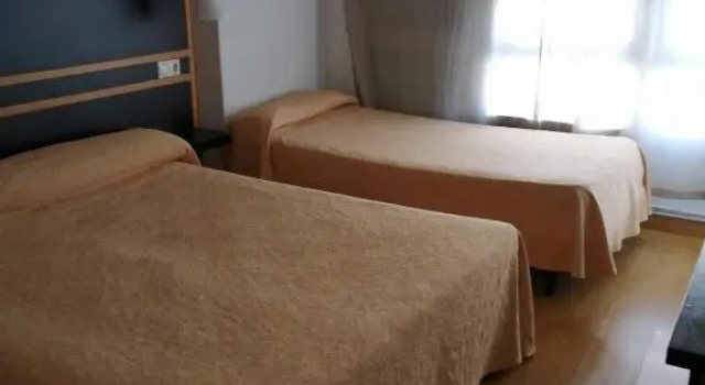 Económica quarto Hostal Mara