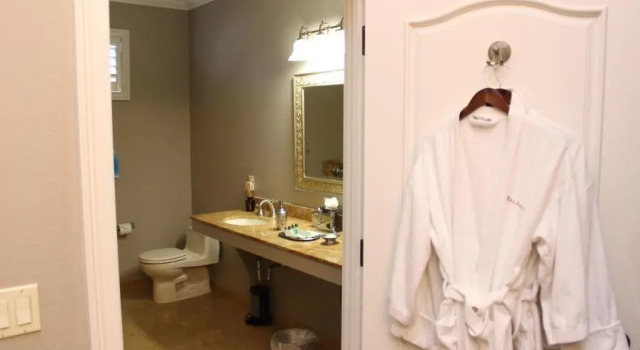 Полулюкс Bel Abri Napa Valley Inn