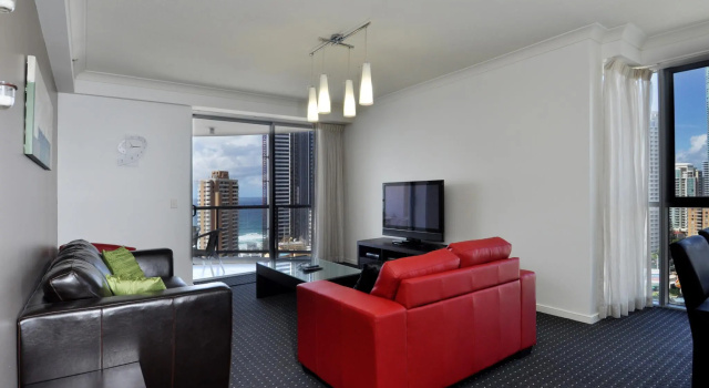 Апартаменты с 3 комнатами Chevron Renaissance - HR Surfers Paradise