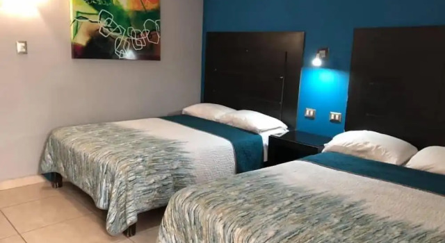 Standardní Čtyřlůžkový pokoj Hotel Flores