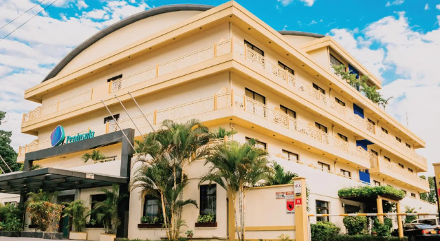 Номер Deluxe Peninsula Hotel Dar es Salaam