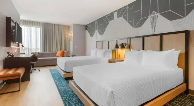 Четырёхместный номер Standard Cambria Hotel Spokane Airport