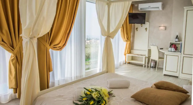 Двухместный номер Deluxe с балконом Relais Villa Olivi