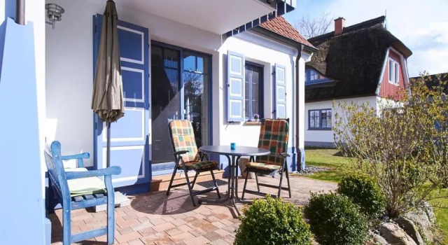 Апартаменты Neue Reihe 43 Villa Regulus EG