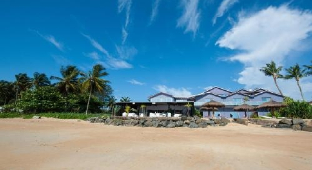 Residence Hoteliere Du Phare, Rezervovat Hotel 4hvězdičkové hotely v Libreville, 4*