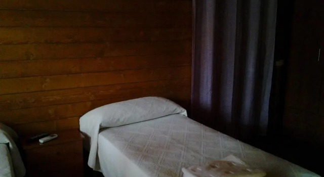 Camping La Eliza Lanzahíta, Забронировать Кемпинг Лансаита Valle del Tiétar