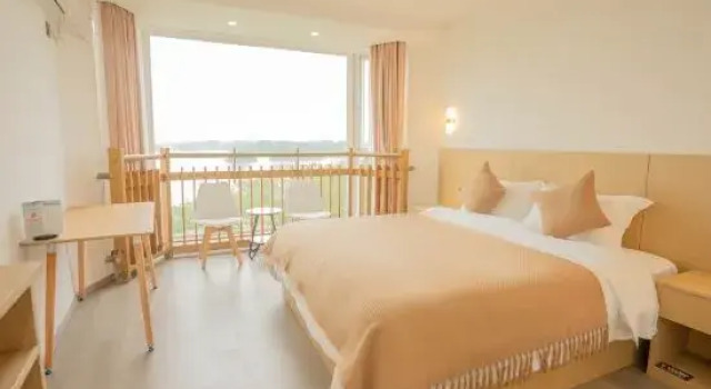 Семейный люкс Longshuihu Youth Hostel