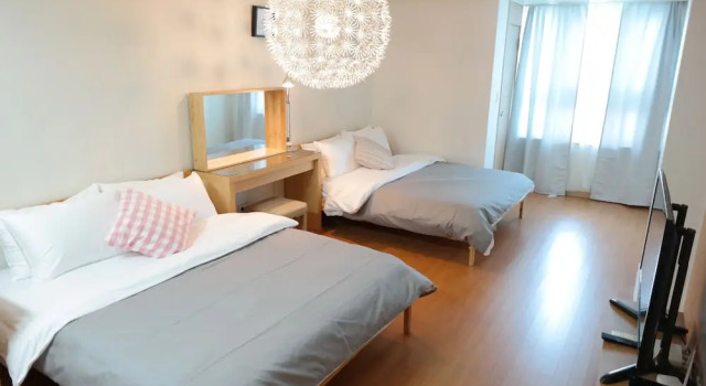 Myeongdong Studio, Забронировать Отель Отели Сеула 3 звезды, рядом с Станция метро Jongno 3-ga Station, 3*