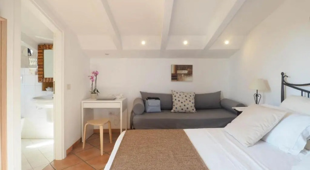 Трёхместный номер Standard с балконом Residence e B&B Villamirella