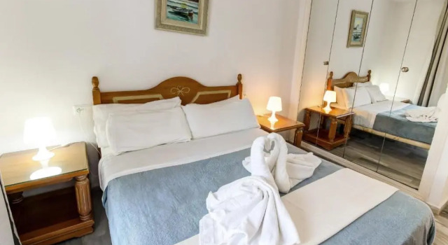 Campanario Calahonda 2 Bedrooms 6Pax Great apartment near all amenities 92 IR80, Prenota Appartamento Hotel a Costa Tropical con piscina, Piscina