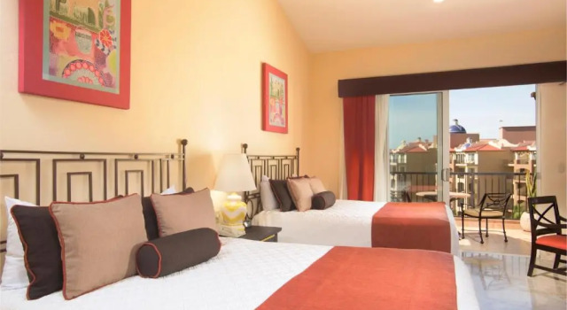 Четырёхместный полулюкс Villa Del Palmar Flamingos Beach Resort & Spa