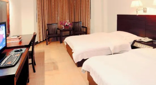 Dwuosobowy suite Bodi Business Hotel