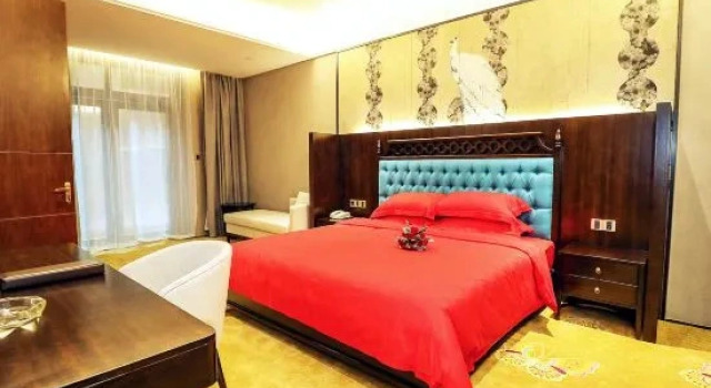 Люкс Mira Garden Hotel