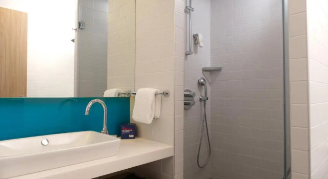 Двухместный номер для курящих Standard Holiday Inn Express - Istanbul - Atakoy Metro by IHG