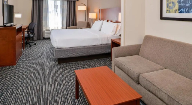 Люкс Holiday Inn Express & Suites York by IHG