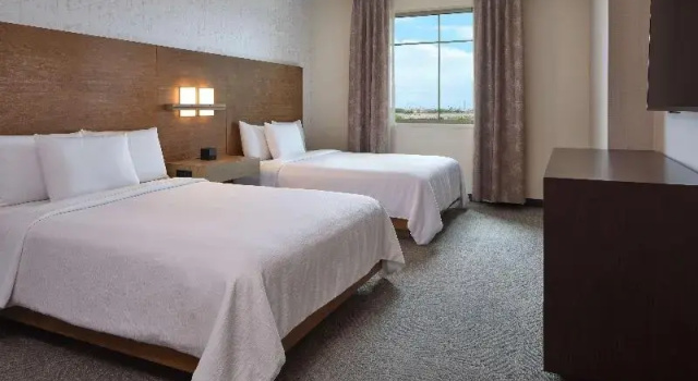Номер Standard Embassy Suites By Hilton Oahu Kapolei