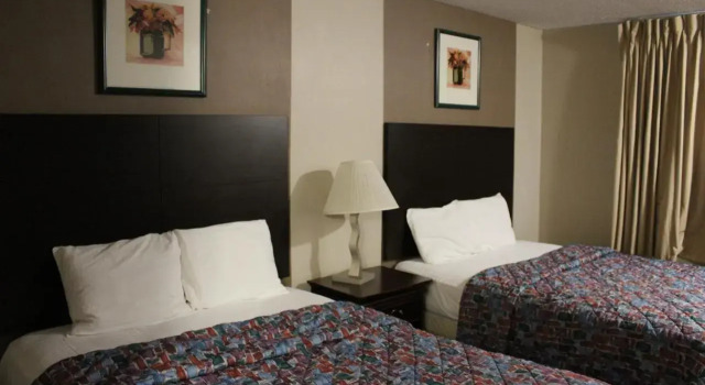 Select Inn Maple Grove, Boek Hotel Maple Grove 