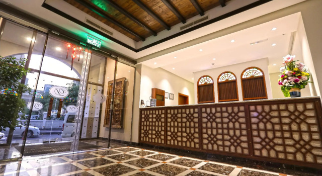Delmon International Hotel, Rezervovat Hotel Manáma Capital Governorate