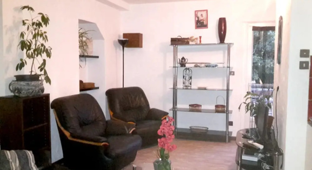 House With 3 Bedrooms in Villeneuve, With Enclosed Garden and Wifi, Buchen Sie Hotel Villeneuve-d'Aveyron Languedoc-Roussillon