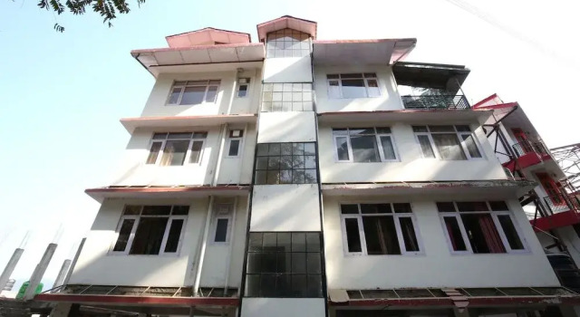 OYO 10083 Home Golden Forest View 2BHK Bhattakufer