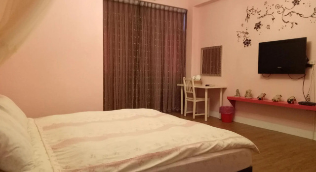 Tainan Here Hostel 2, Забронировать Хостел Недорогие отели Тайнань, рядом с Wufei Temple, недорого