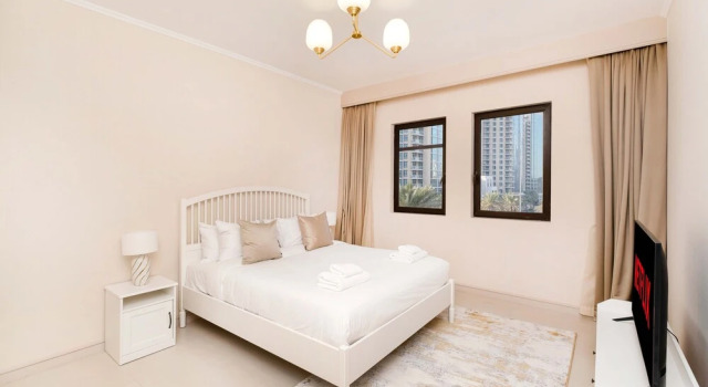 LUX The Zaafran Burj Khalifa View Suite