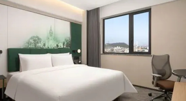 Люкс Hampton by Hilton Ningbo Zhenhai Zhaobao Mountain