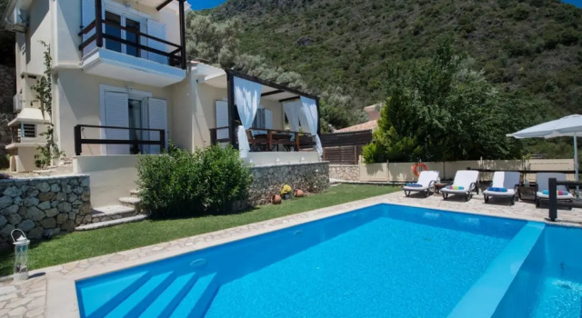 Stunning Seaviews Pool Beach - Pasithea, Забронировать Вилла Отели периферии Ионических островов с парковкой, Парковка
