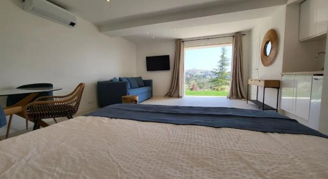 Апартаменты Superior Ideal BnB, Luxury Apartments