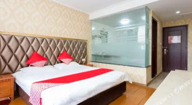 OYO changzhou baiyueju hotel, Rezerwuj Hotel Changzhou Jiangsu