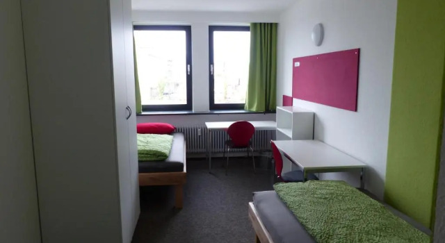 Camera tripla Standard Inselhostel