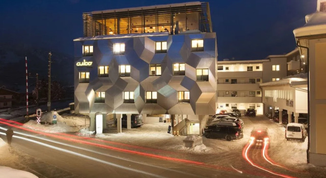 Cubo Sport & Art Hotel, Rezervovat Hotel Hotely v Tyrolsko se snídaní, Snídaně