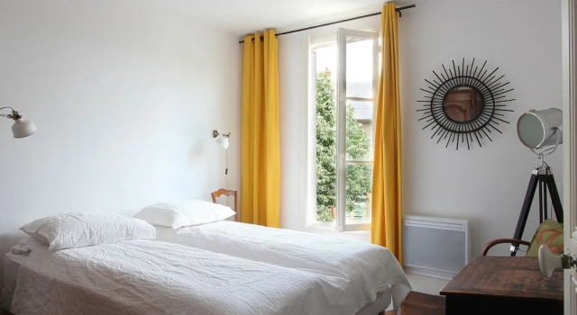 Charming Holiday Home in Poli With Terrace, Rezerwuj Hotel Poil Morvan