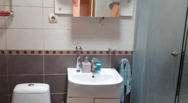 Сдам 2х комнатную квартиру в центре