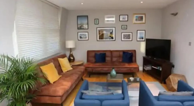 3 Beds 2 Baths Penthouse