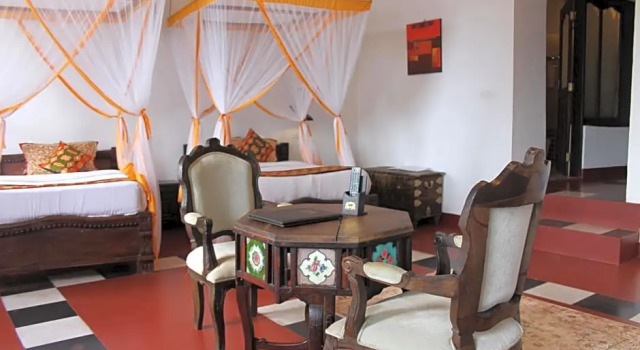 Номер Standard с видом на бассейн Mizingani Seafront Hotel