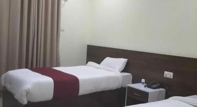 Двухместный номер Deluxe Hotel Sun Star International