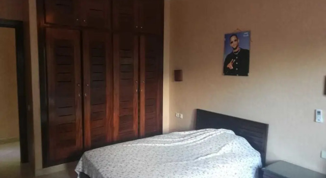 Villa De Luxe A Marina, Rezerwuj Willa Hotele w Tanger-Tetouan z parkingiem, Parking