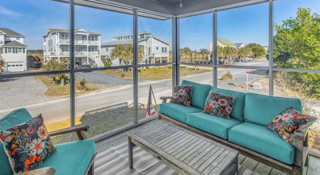 Коттедж Steps to Sand! Home w/ 3 Decks in Sunset Beach