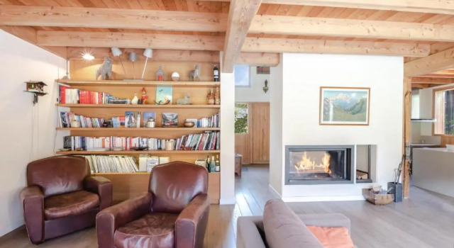 Кровать в общем номере Chalet Athina