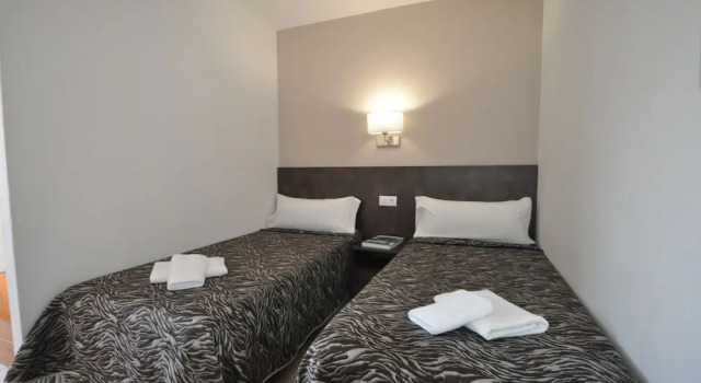 Трёхместный номер Standard с видом на город Aparthotel Safari
