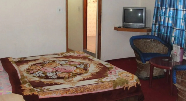 Hotel Dream, Забронировать Отель Отели Манали с парковкой, Парковка