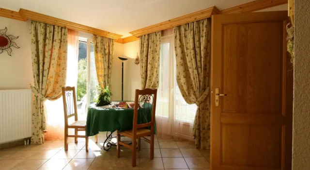 Standard famille chambre Vue jardin Maison dhôtes La Cerisaie