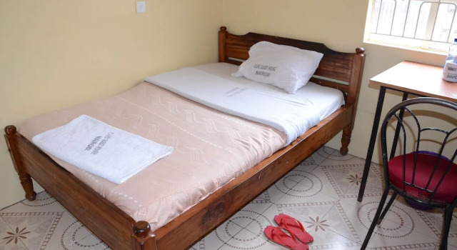 Care Guest House, Забронировать Гостевой дом Гостевые дома Найроби Каунти, рядом с National Kenyan Investment Authority, Гостевой дом
