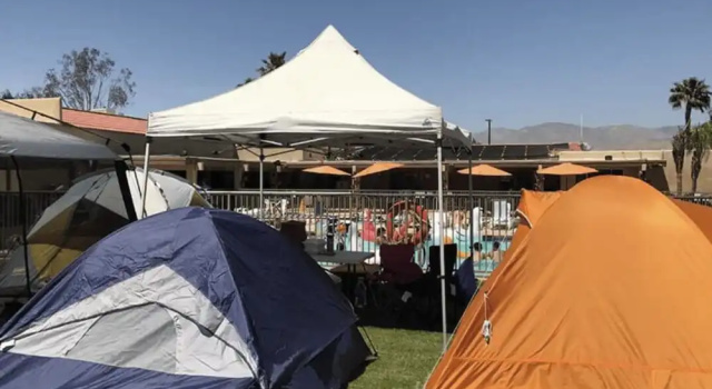 Тент Shadow Hills RV Resort