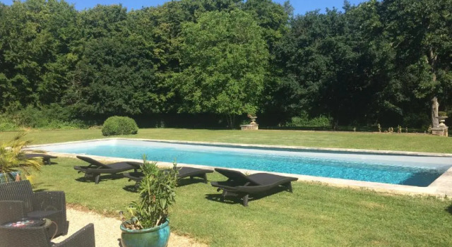 Номер Deluxe Les Chambres dHôtes du Château de Saint-Georges