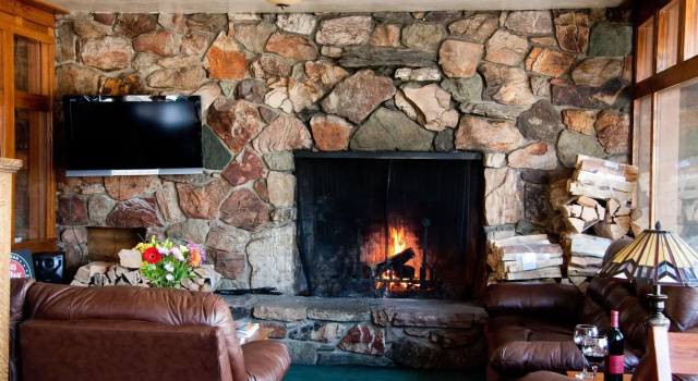Robinhood Resort, Buchen Sie Resort Big Bear Lake USA