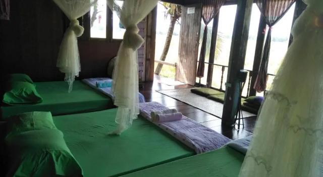 Коттедж Oui Kaew Homestay