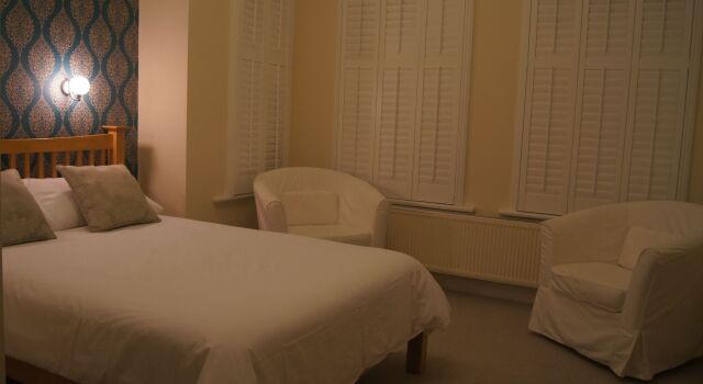 Hotel 50, Забронировать Отель Отели Борнмута 4 звезды, рядом с Boscombe Pier, 4*