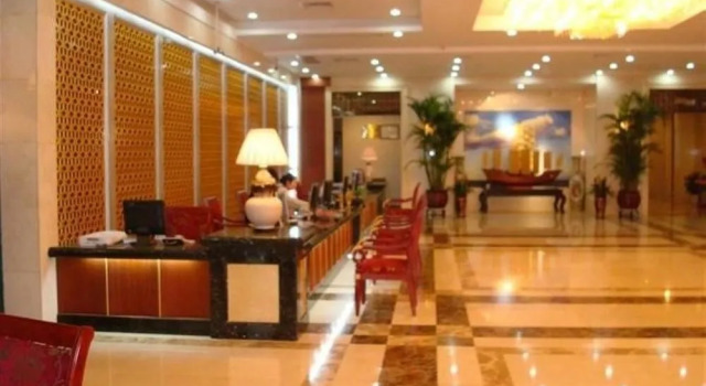 Shanghai Cailin International Business Hotel, Varaa Hotelli Minhang 